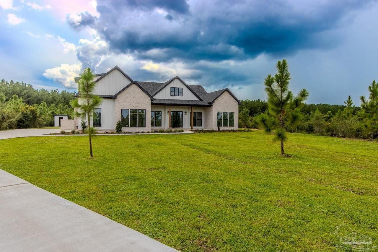 8687 Naturewalk Dr
