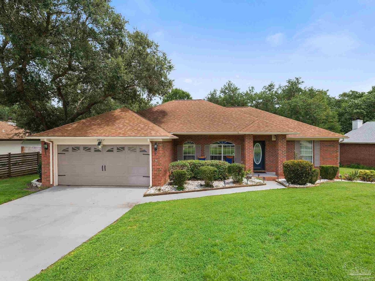 2647 Barefoot Creek Cir