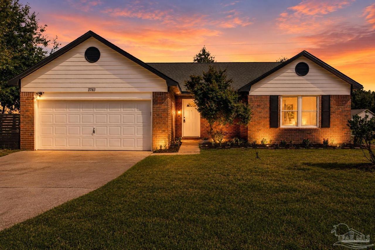 2743 Summertree Ln