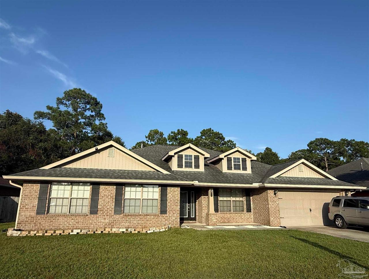 2104 Stennis Dr