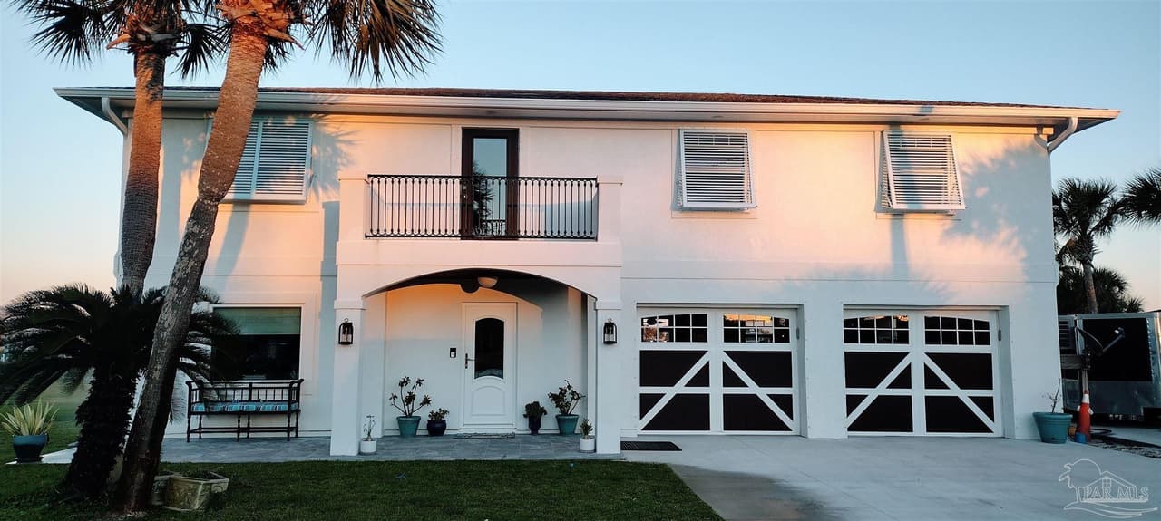 256 Sabine Dr