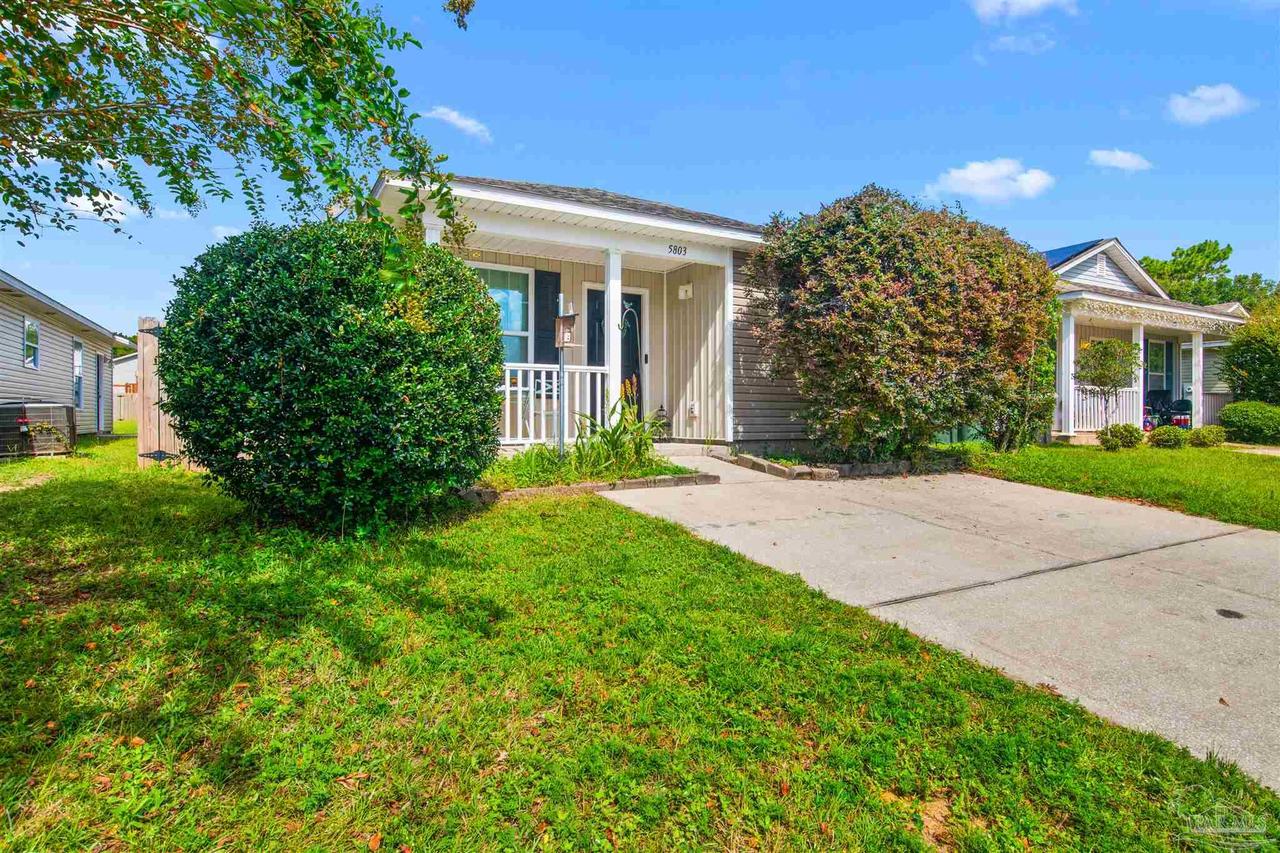 5803 Tryton Cir