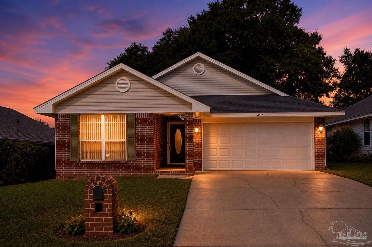 1229 Greystone Dr
