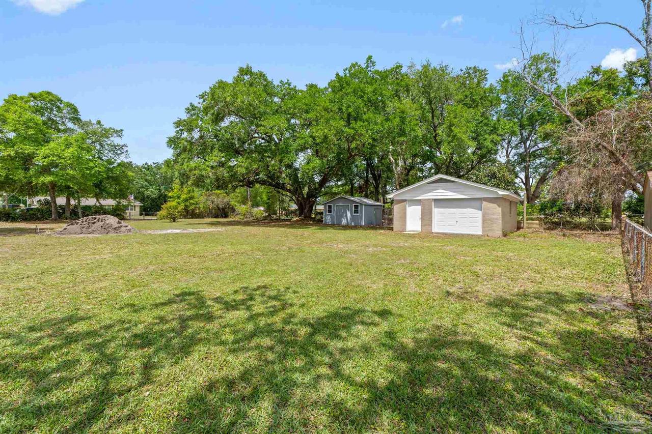 6114 Confederate Dr