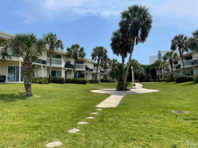 336 Ft Pickens Rd # W-206 property photo