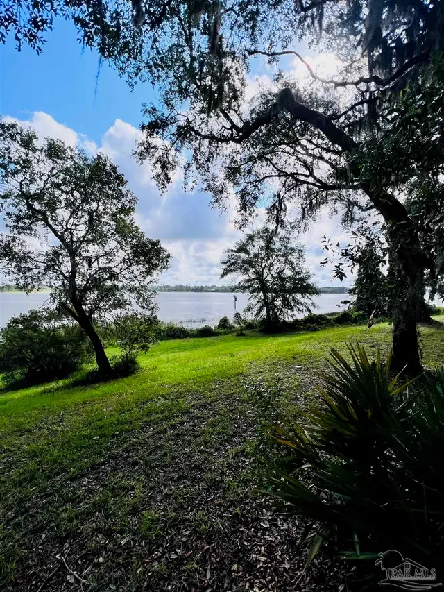 Gordon Wells Dr property photo