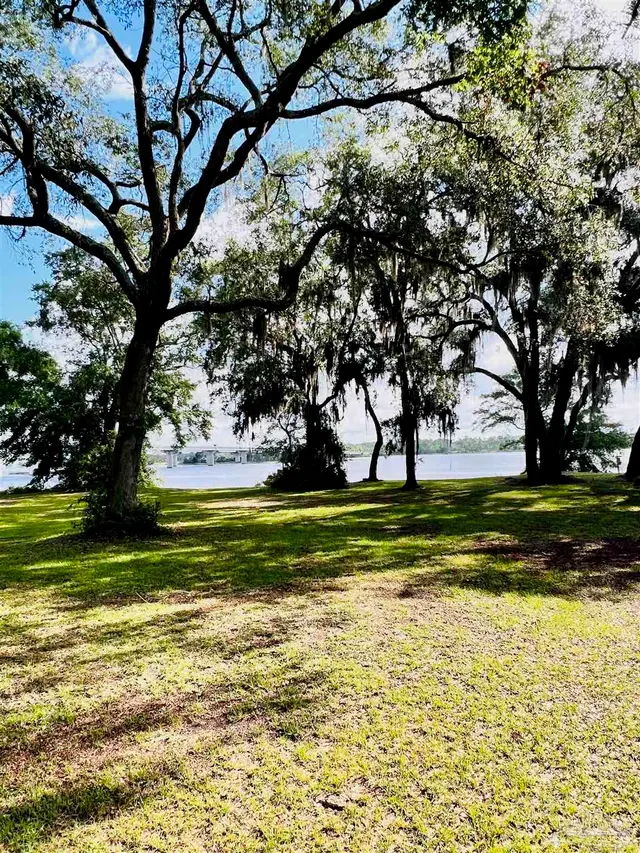 Gordon Wells Dr property photo
