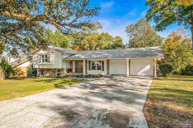4485 Yarmouth Pl, Pensacola FL 32514 exterior