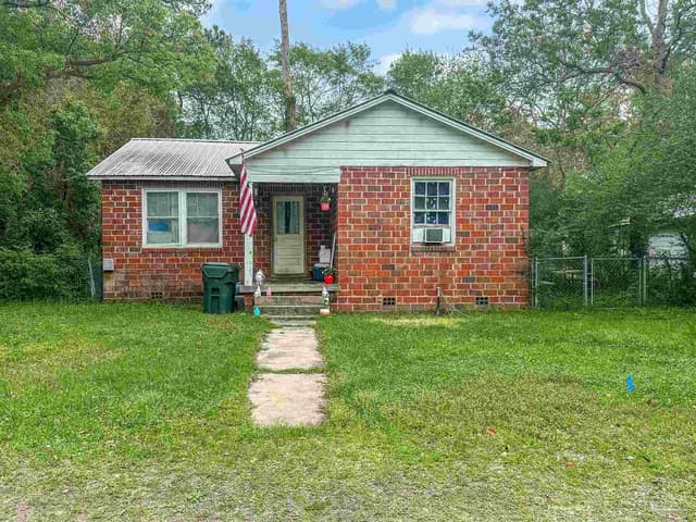5378 Alabama St, Milton FL 32570 exterior
