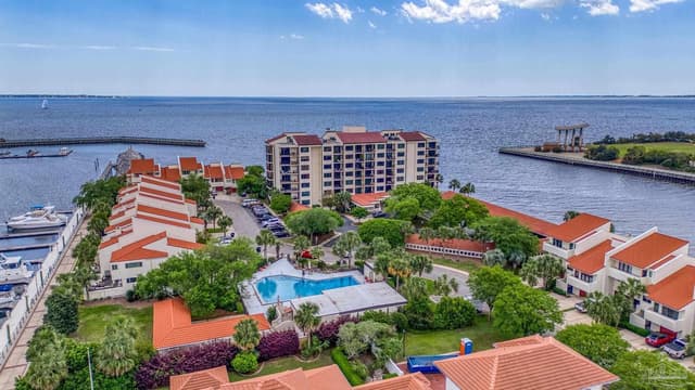 701 Port Royal Way # 701, Pensacola FL 32502 photo 39