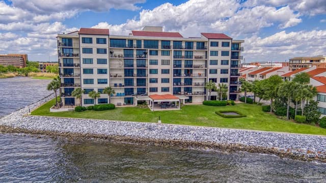 701 Port Royal Way # 701, Pensacola FL 32502 photo 37