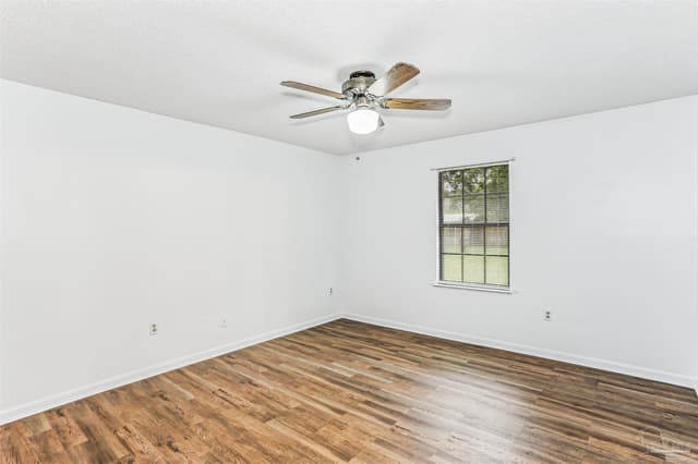 1920 Cope Ln, Pensacola FL 32526 photo 12