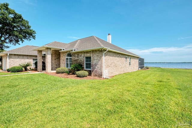 5450 N Shore Rd, Pensacola FL 32507 photo 6