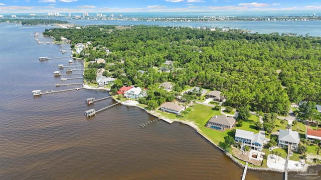 5450 Shore Rd property photo