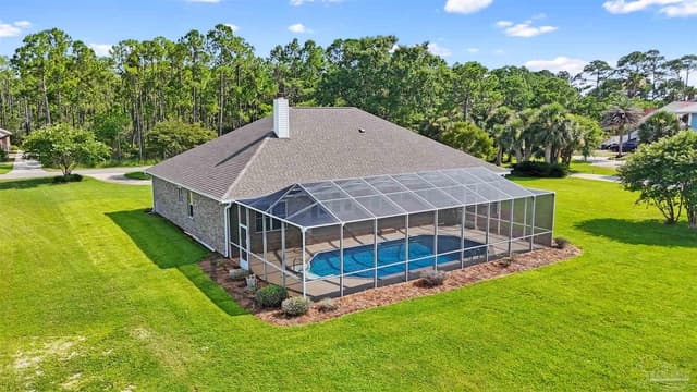 5450 Shore Rd property photo