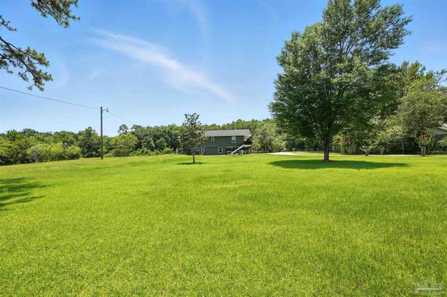 4608 Riley Rd, Milton FL 32583 photo 8