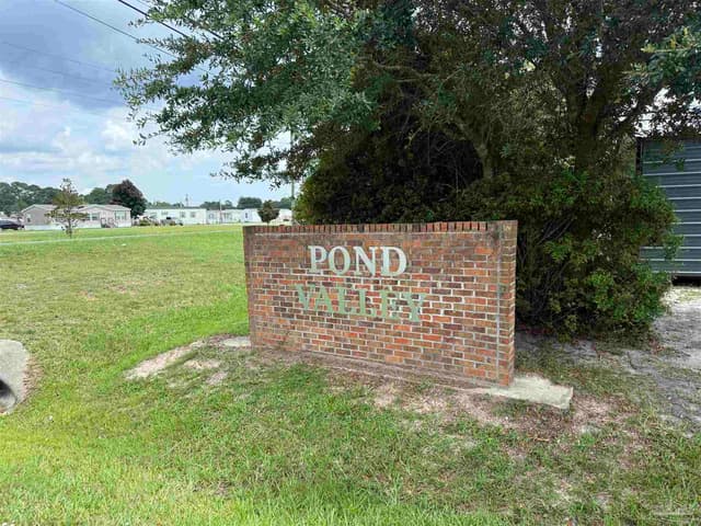 8100 Pond Valley Dr property photo