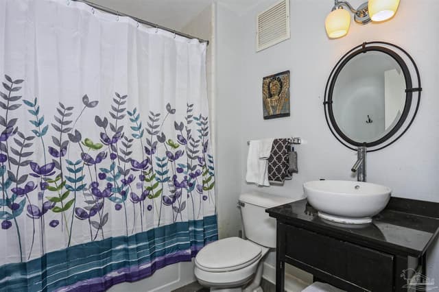 825 Bayshore Dr # 302, Pensacola FL 32507 photo 12