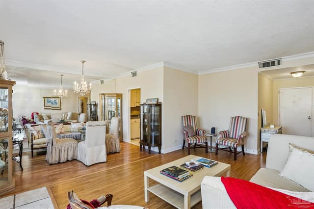 825 Bayshore Dr # 302 property photo