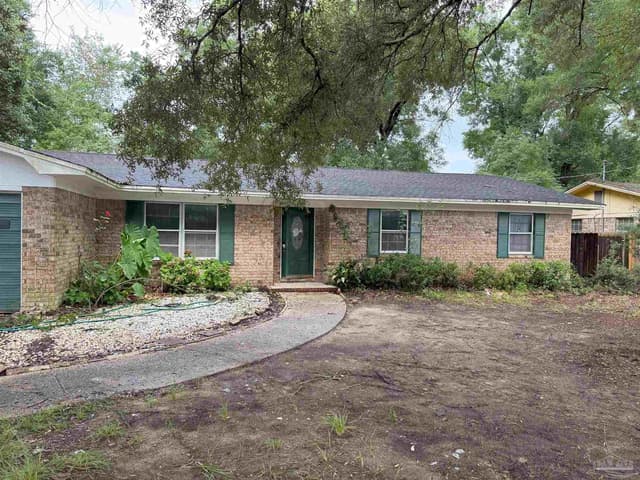 6536 Colonade Cir, Pensacola FL 32506 exterior