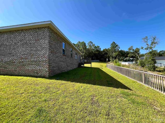 7693 Piper Cir property photo