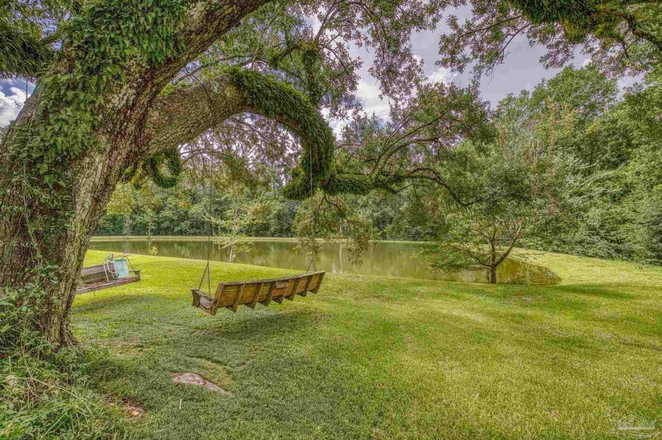 2345 Pompano St, Cantonment FL 32533 photo 1