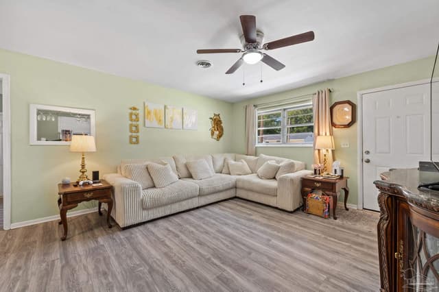 6022 Syrcle Ave, Milton FL 32570 photo 7