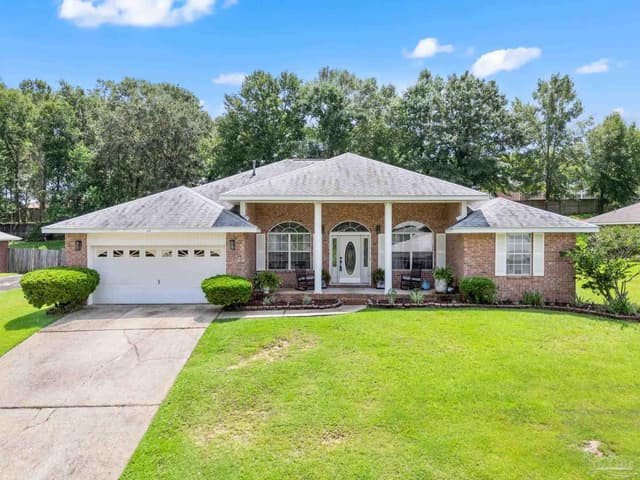 446 Turnberry Rd, Cantonment FL 32533 exterior