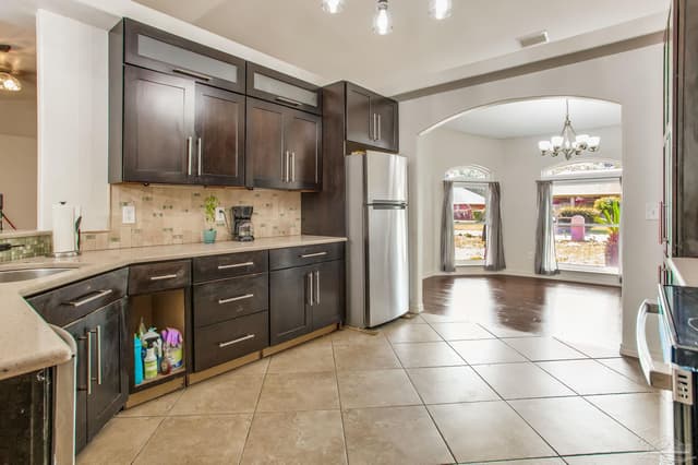 204 Majestic Ct, Pensacola FL 32534 photo 6