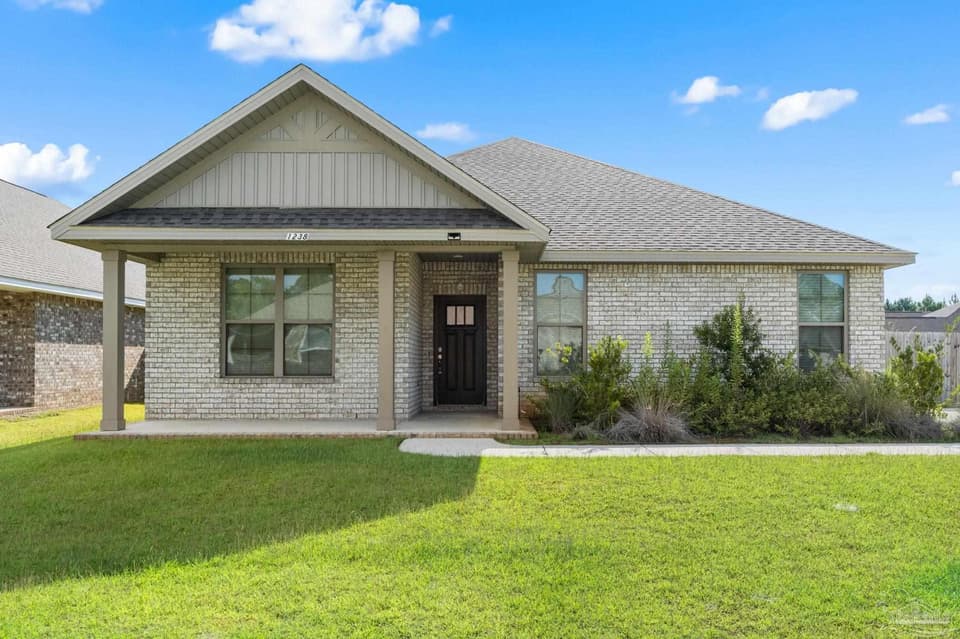 1238 Fenwick Ct, Cantonment FL 32533 photo 1