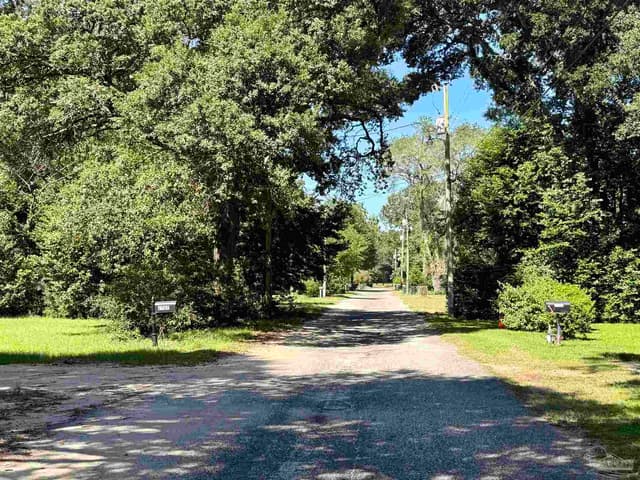 2704 Eureka Ln property photo