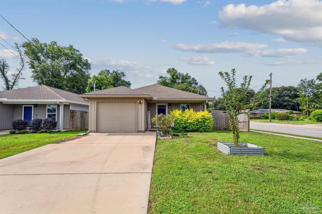 901 E Fisher, Pensacola FL 32503 exterior