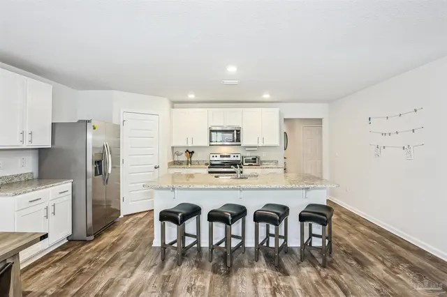 3982 Whitetail Ln property photo