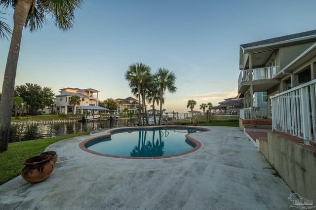 1098 Harbor Ln, Gulf Breeze FL 32563 photo 45