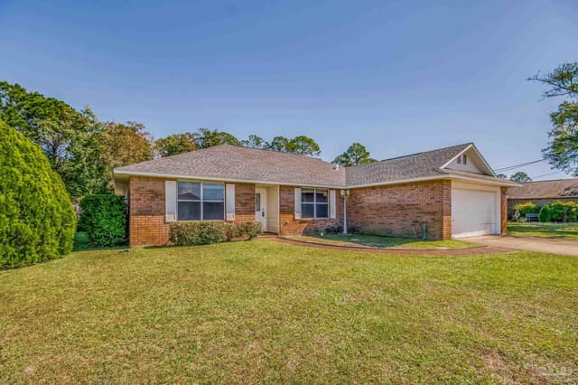 1914 Coral Island Rd, Pensacola FL 32506 exterior