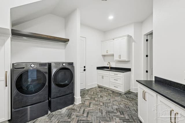 9325 Naturewalk Dr, Jay FL 32565 photo 38