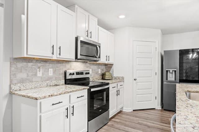 5150 Gaineswood Dr, Milton FL 32583 photo 8