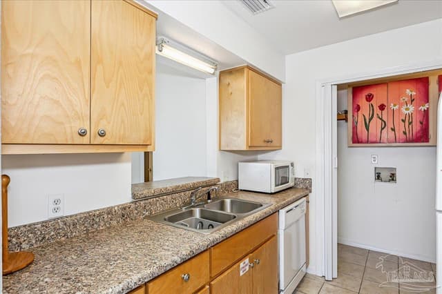 8460 Gulf Blvd # 301, Navarre Beach FL 32566 photo 9
