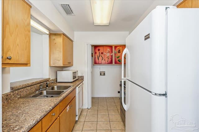 8460 Gulf Blvd # 301, Navarre Beach FL 32566 photo 8