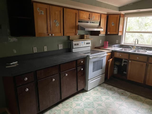 451 E Cane Ave, Crestview FL 32539 photo 14