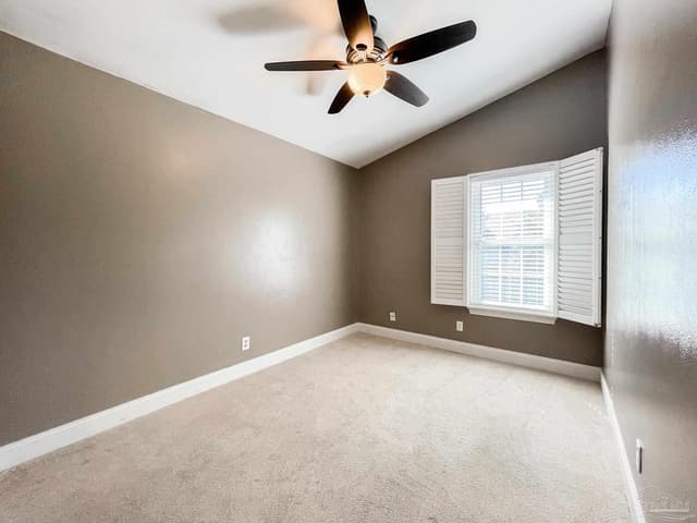 601 Burgess # E4 property photo