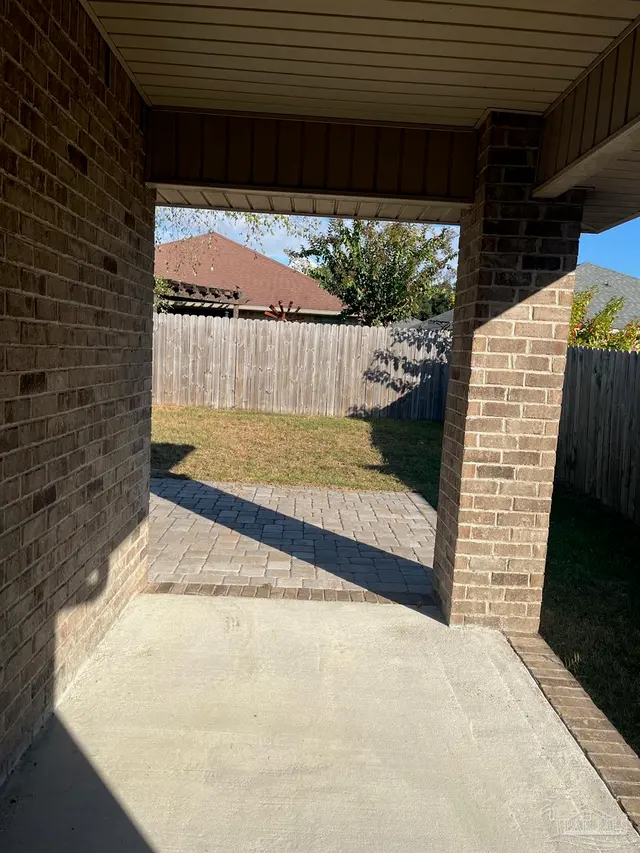 4097 Hazelhurst Dr property photo