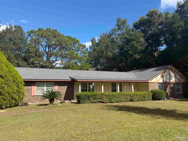 4112 Croydon Rd, Pensacola FL 32514 exterior