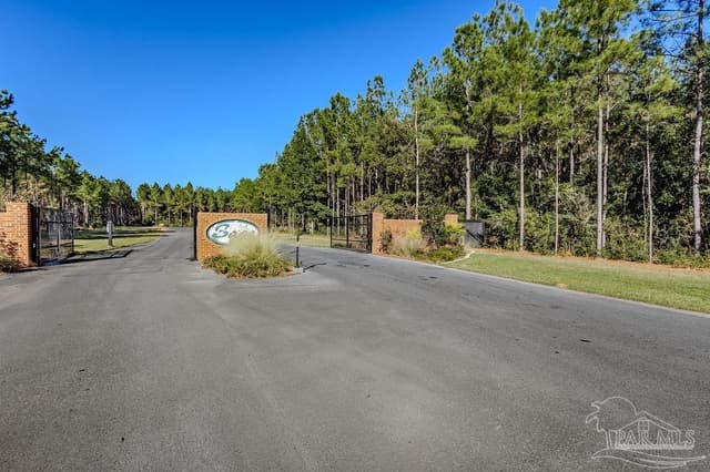 9058 Greyrock Landing Rd, Pace FL 32571 photo 8