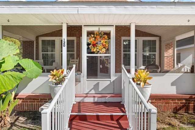 120 Bayou Blvd property photo