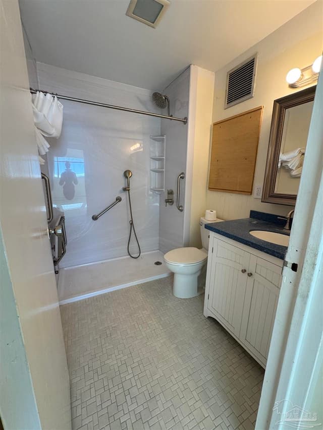 825 Bayshore Dr # 700, Pensacola FL 32507 photo 14