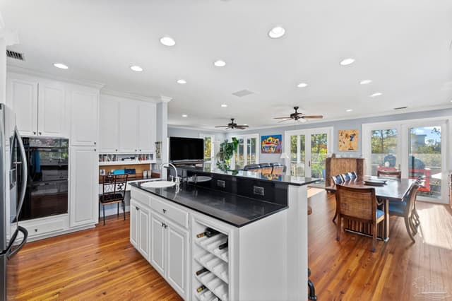 605 Chesapeake Dr, Gulf Breeze FL 32561 photo 16