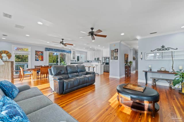 605 Chesapeake Dr, Gulf Breeze FL 32561 photo 12