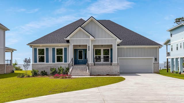 4983 Soundside Dr, Gulf Breeze FL 32563 exterior