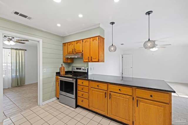 1245 Greenbrier Blvd, Pensacola FL 32514 photo 9